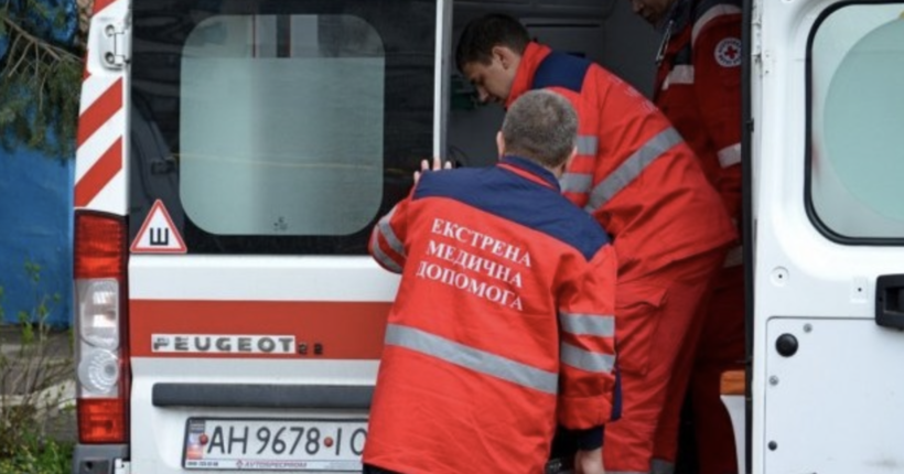 Ворожий удар по Херсону: кількість загиблих зросла до двох